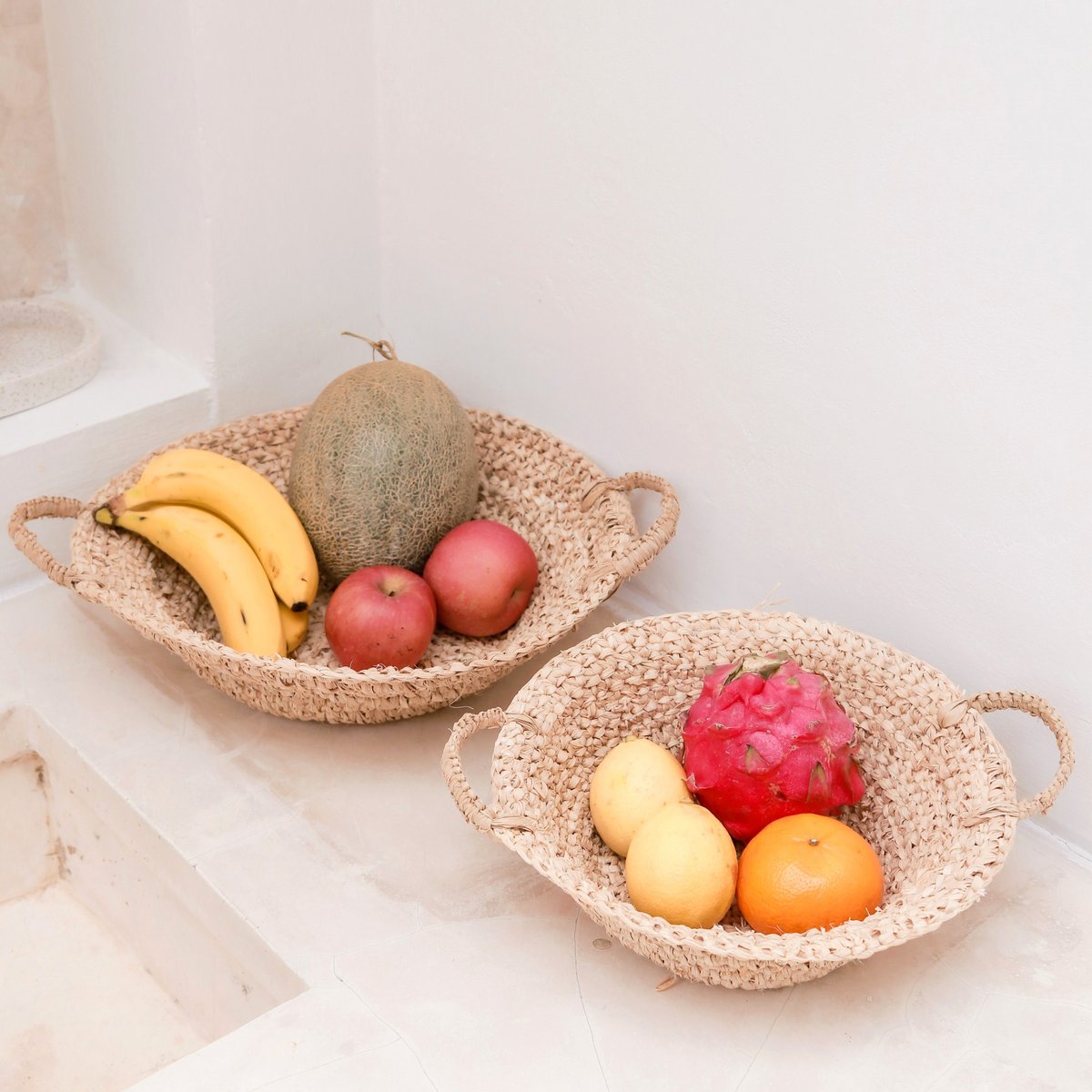 Geweven Raffia schaal RAGA (2 maten) - Schaal - BUVV Home
