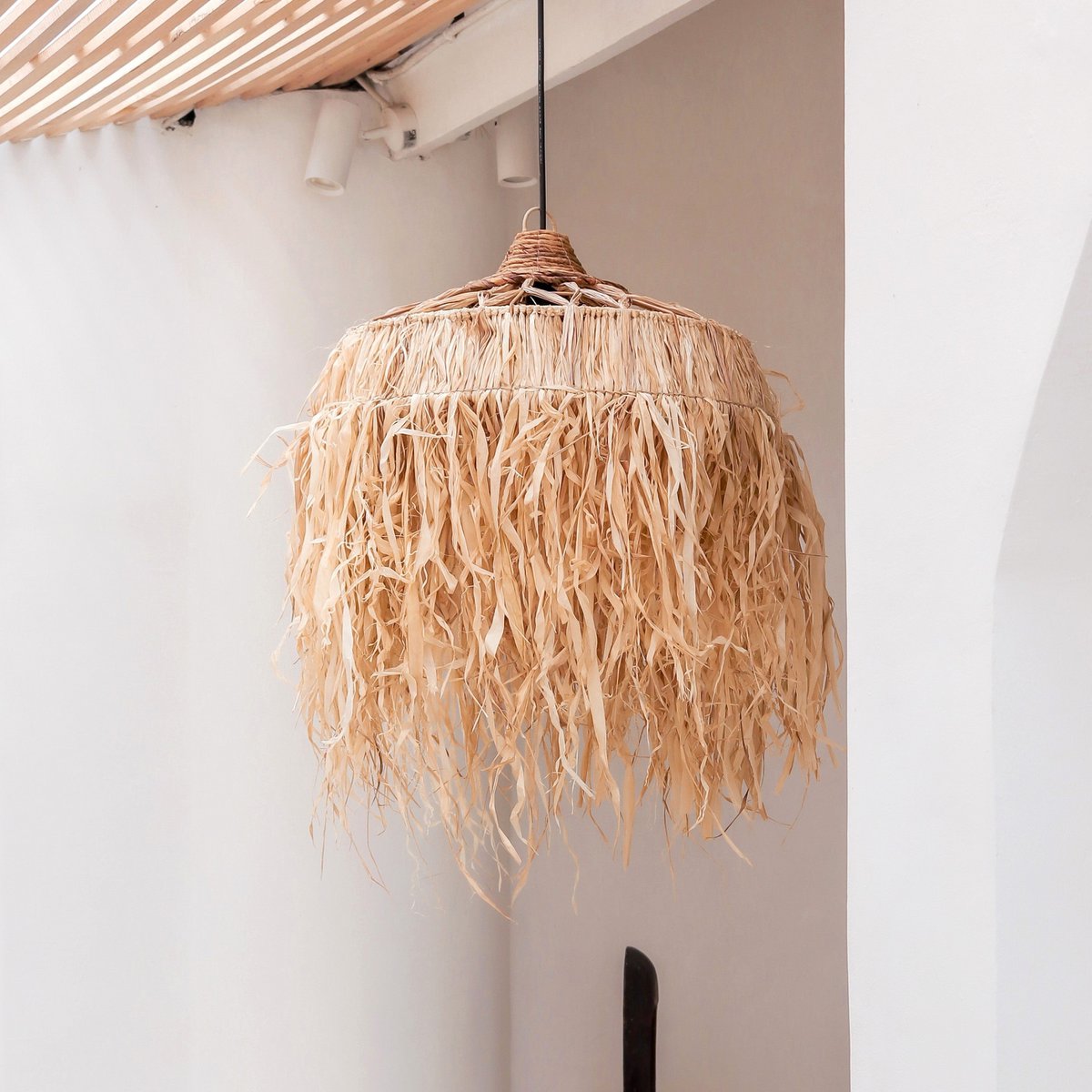 Hanglamp KAWI met Franjes - Handgevlochten Raffia (2 maten) - Lamp - BUVV Home