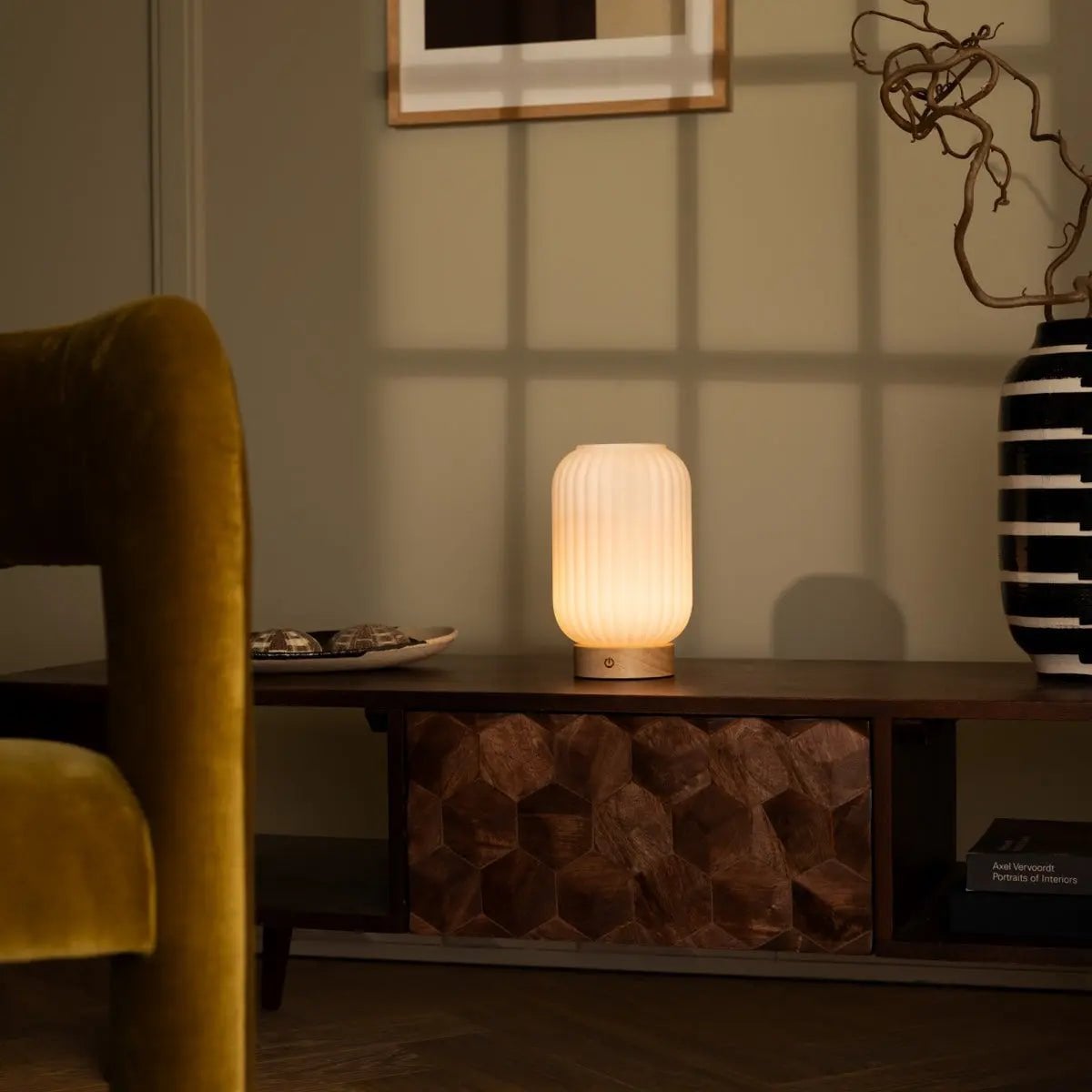 Lilly Lichtbruine Unieke Oplaadbare Lamp - Lamp - BUVV Home