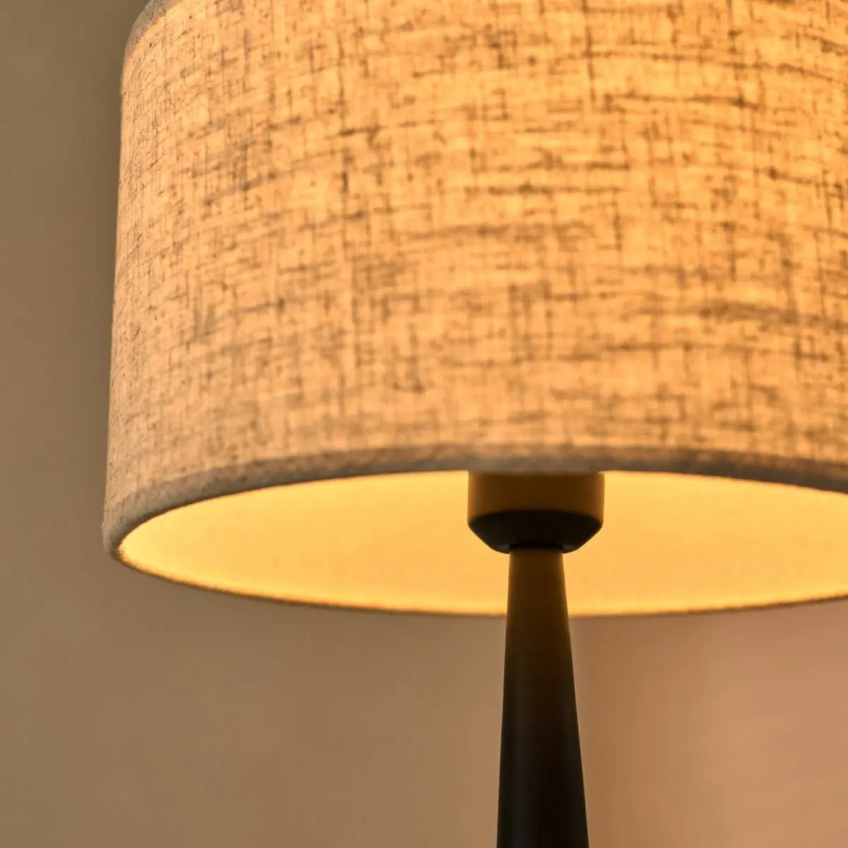 Tafellamp Jacob Zwart - Beige Linnenmix - Lamp - BUVV Home