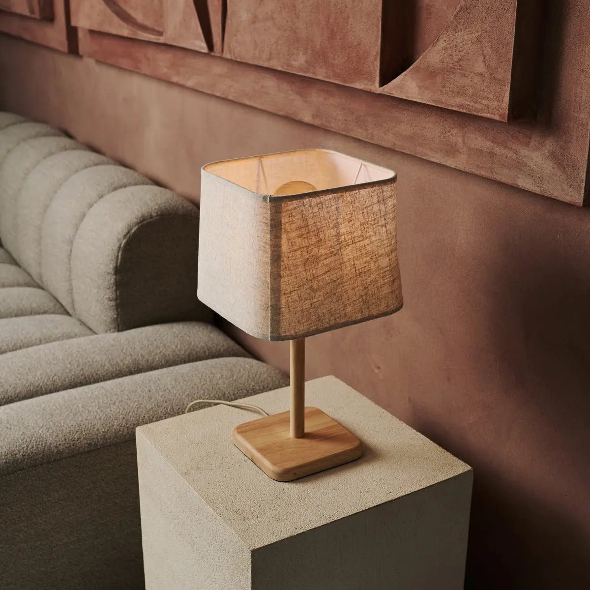 Tafellamp Marley Hout - met Zandkleurige Lampenkap - Lamp - BUVV Home
