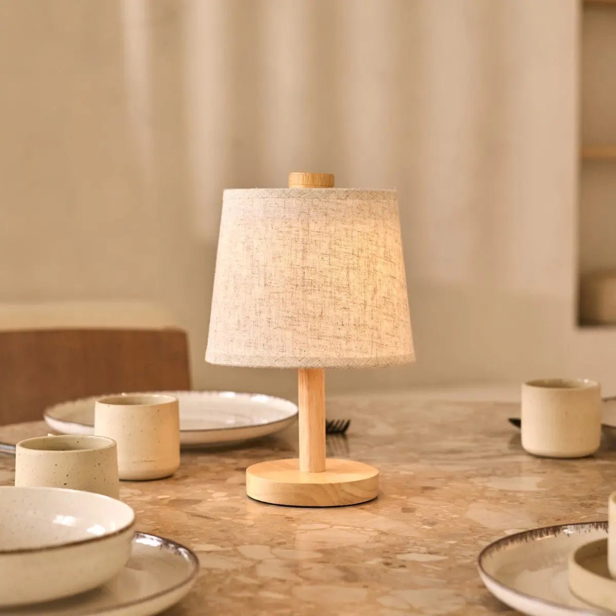 Tafellamp Rover Lichtbruin - snoerloos - Lamp - BUVV Home